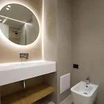 Padma Hotel *